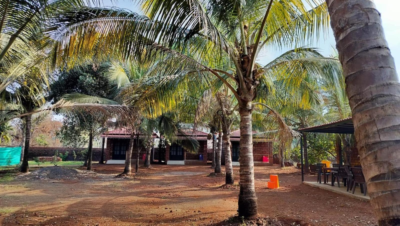 Saka Kadams Home Stay Guhagar Exterior photo