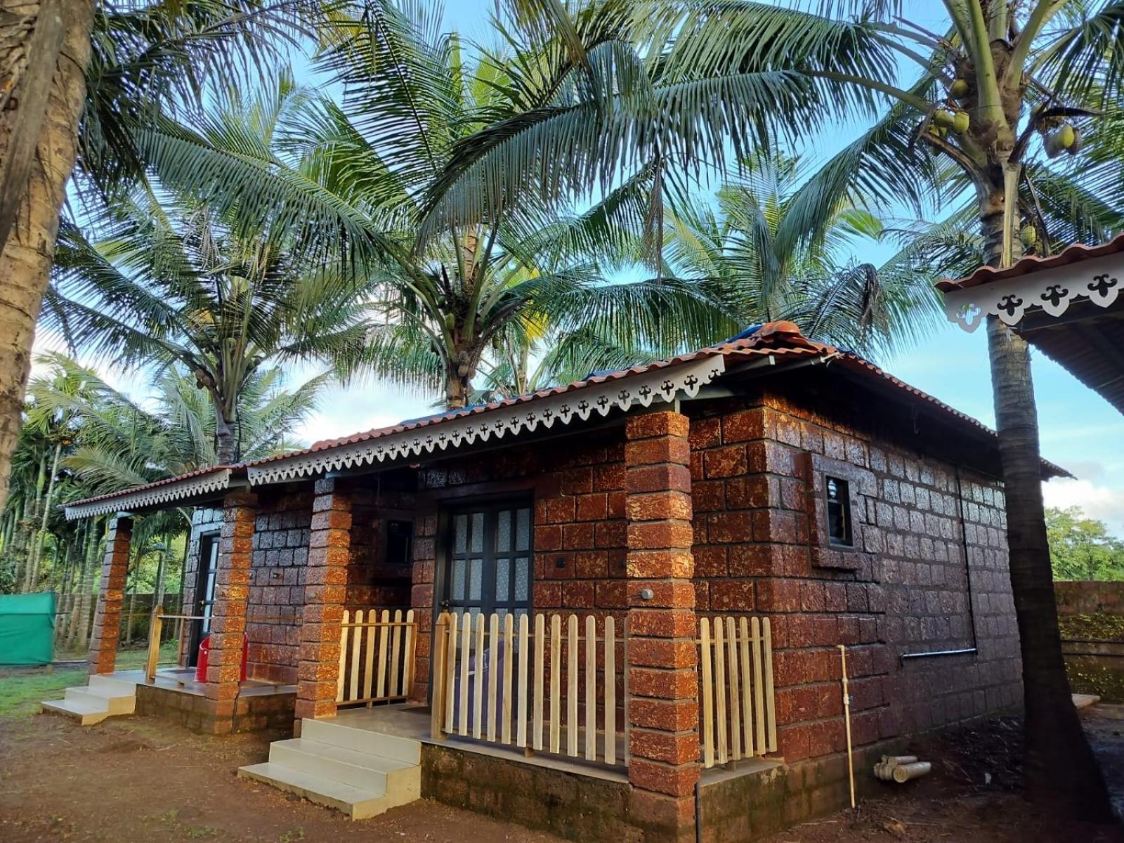 Saka Kadams Home Stay Guhagar Exterior photo